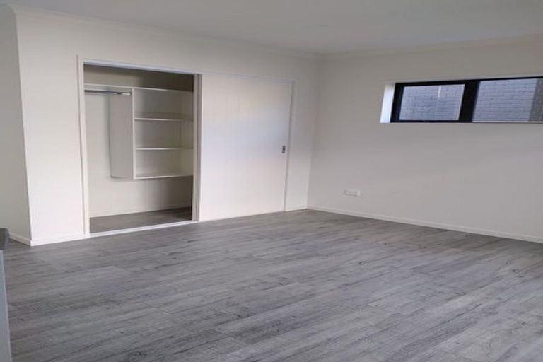 Photo of property in 35d Laurie Avenue, Papakura, 2110