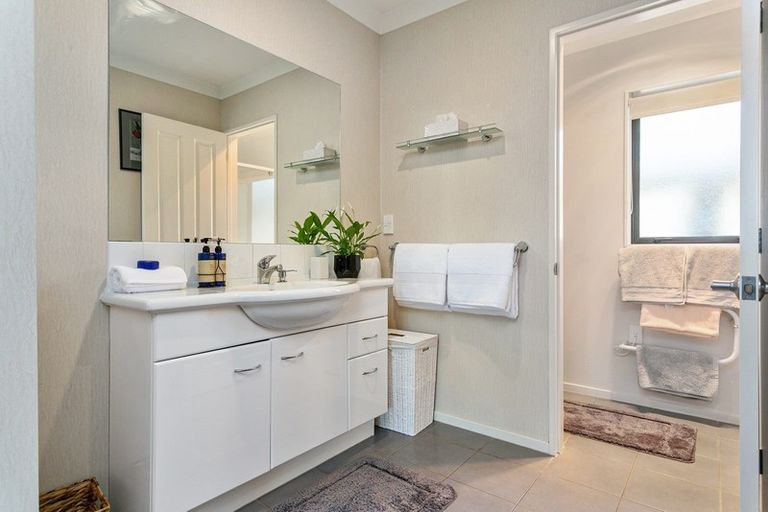 Photo of property in 6 Brancaster Place, Cambridge, 3434