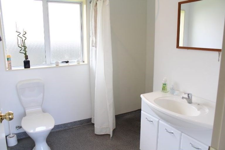 Photo of property in 50a Matai Street West, Riccarton, Christchurch, 8011