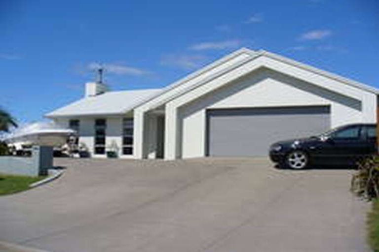 Photo of property in 30 Aquila Drive, Whitianga, 3510