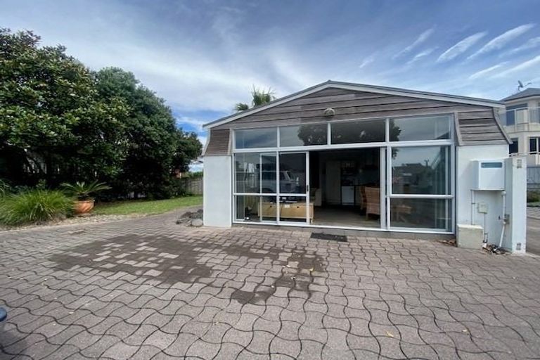 Photo of property in 379a Oceanbeach Road, Mount Maunganui, 3116