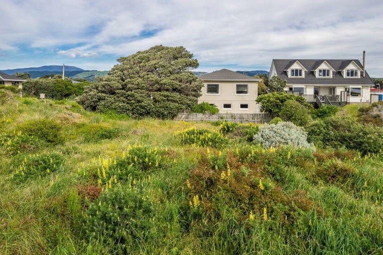 Photo of property in 159a Manly Street, Paraparaumu Beach, Paraparaumu, 5032