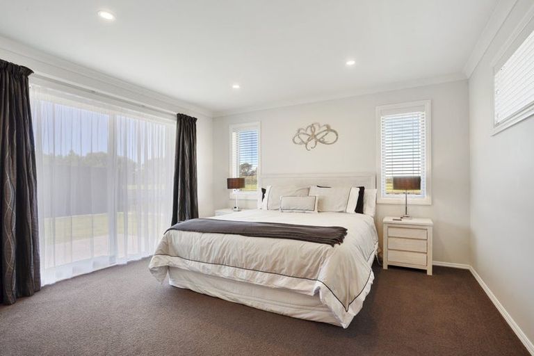 Photo of property in 92 Sutherland Drive, Kaiapoi, 7630