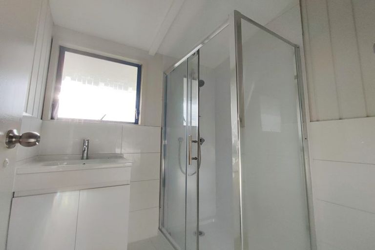 Photo of property in 9 Lachlan Place, Favona, Auckland, 2024