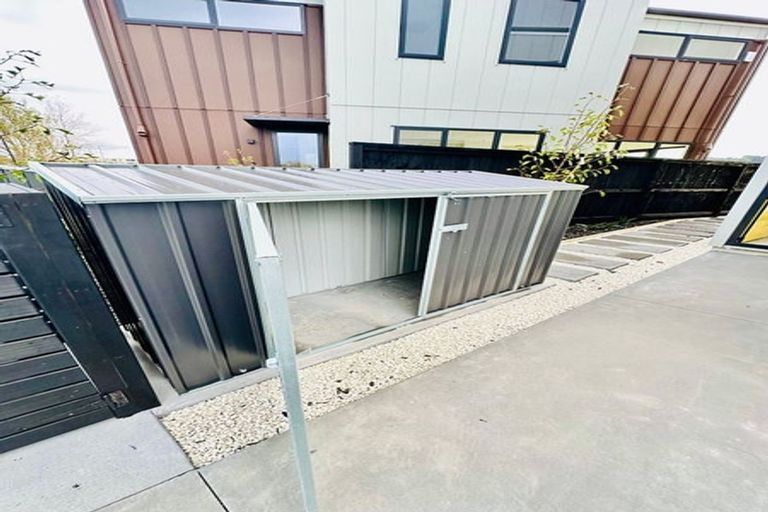 Photo of property in 57b Te Taruna Drive, Wainui, 0932