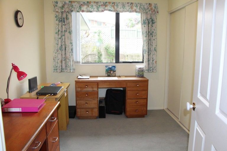 Photo of property in 11 Ellesmere Place, Oceanview, Timaru, 7910
