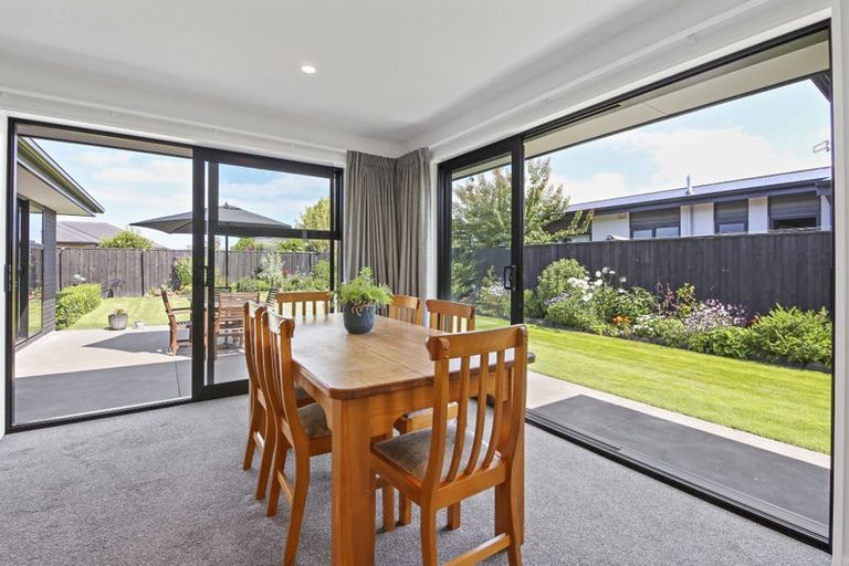 Photo of property in 14 Awarua Road, Pegasus, 7612