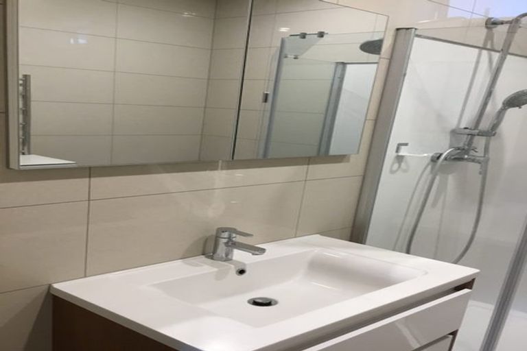 Photo of property in 1/30 Salisbury Road, Birkdale, Auckland, 0626