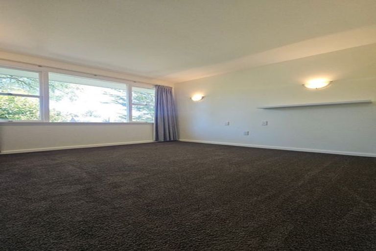 Photo of property in 90 Clyde Road, Ilam, Christchurch, 8041