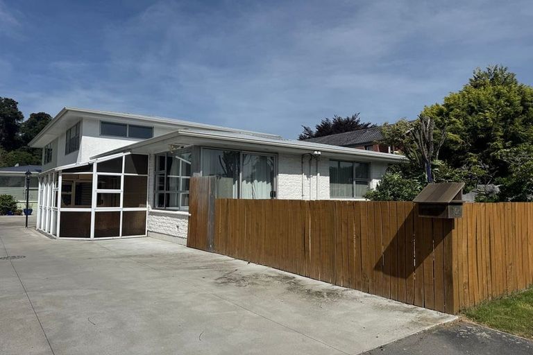 Photo of property in 1/16 Puriri Street, Riccarton, Christchurch, 8041
