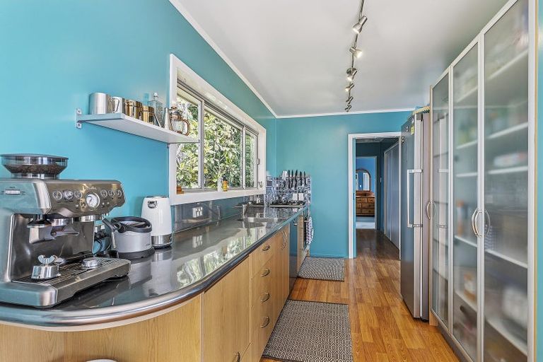 Photo of property in 3a Roys Road, Plimmerton, Porirua, 5026