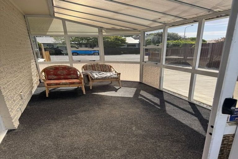 Photo of property in 1/16 Puriri Street, Riccarton, Christchurch, 8041
