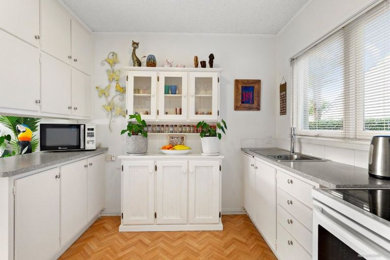 Photo of property in 11/16 Queens Parade, Devonport, Auckland, 0624