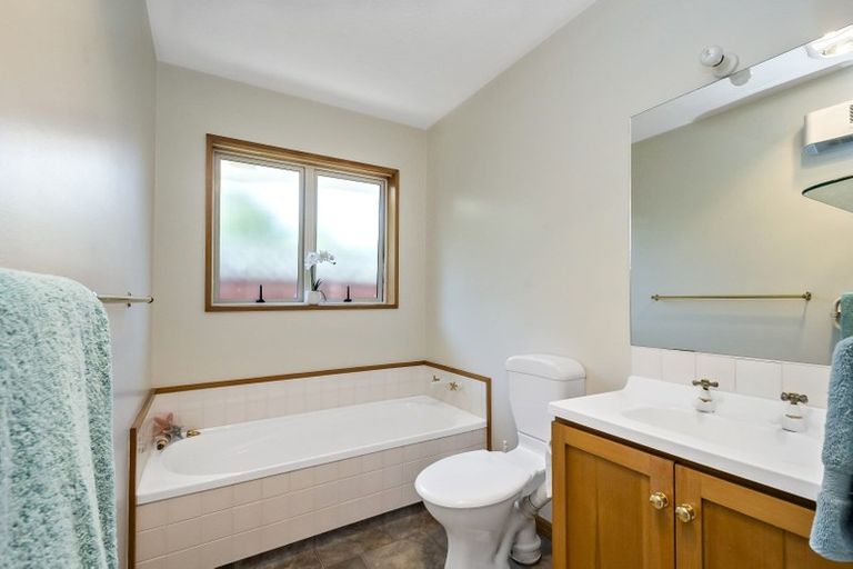 Photo of property in 3/324 Sawyers Arms Road, Bishopdale, Christchurch, 8053