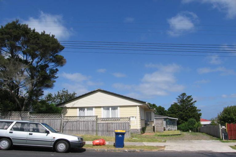 Photo of property in 144 Birkdale Road, Birkdale, Auckland, 0626