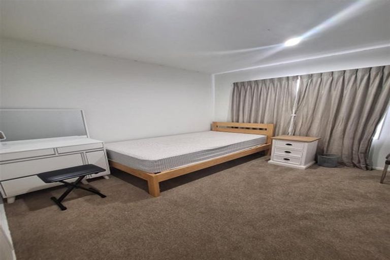 Photo of property in 5 Scout Way, Silverdale, 0932