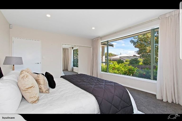 Photo of property in 6 Sealy Place, Bryndwr, Christchurch, 8053