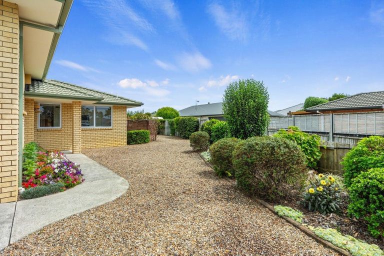 Photo of property in 19 Pirika Place, Papamoa Beach, Papamoa, 3118