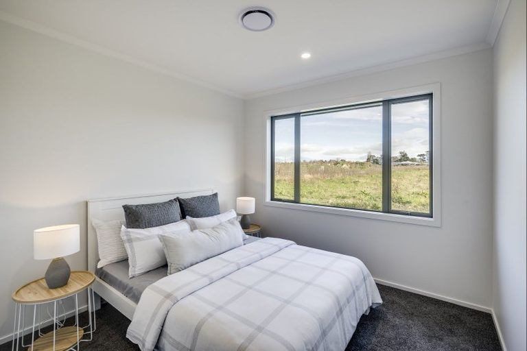 Photo of property in 17 Dinneen Close, Frimley, Hastings, 4120