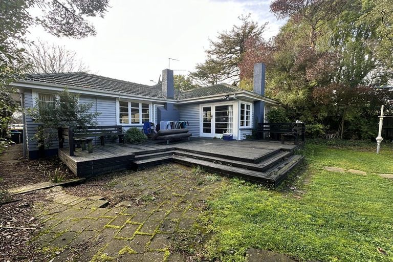 Photo of property in 43 Kirkwood Avenue, Upper Riccarton, Christchurch, 8041