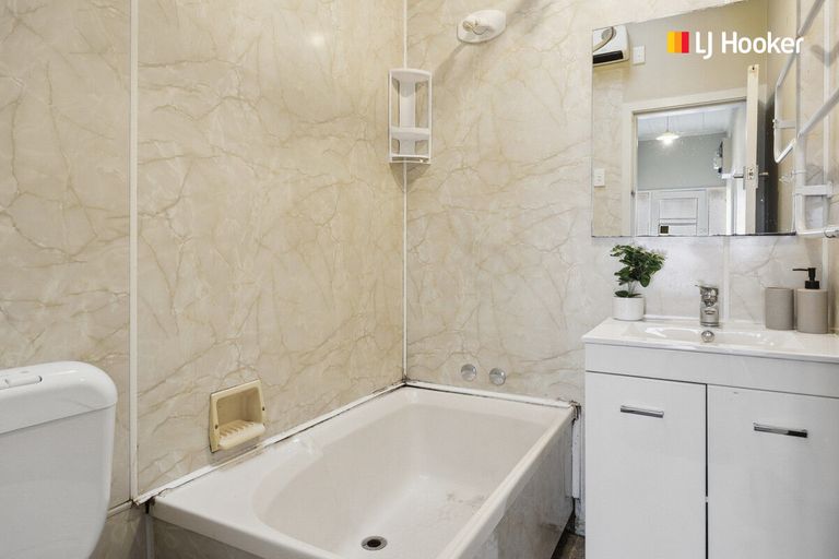 Photo of property in 161 Melbourne Street, South Dunedin, Dunedin, 9012