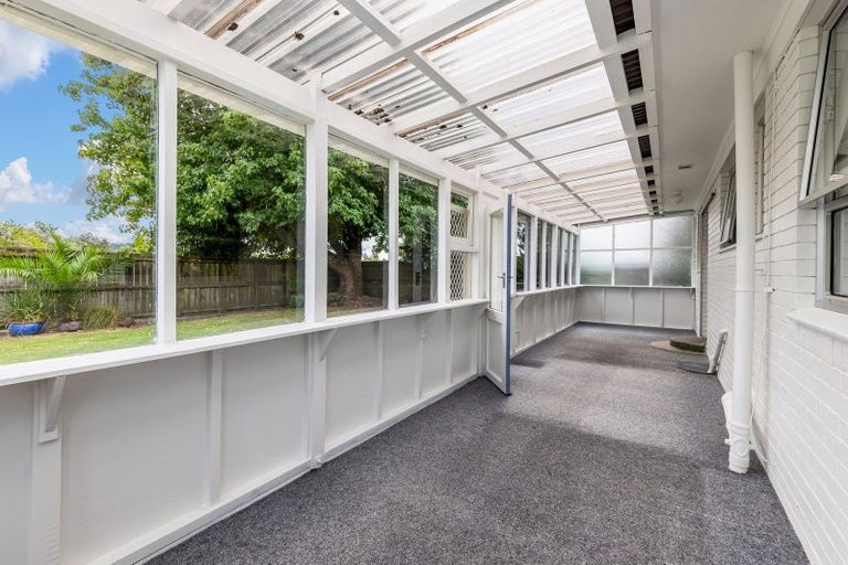 Photo of property in 2/111 Florence Avenue, Orewa, 0931