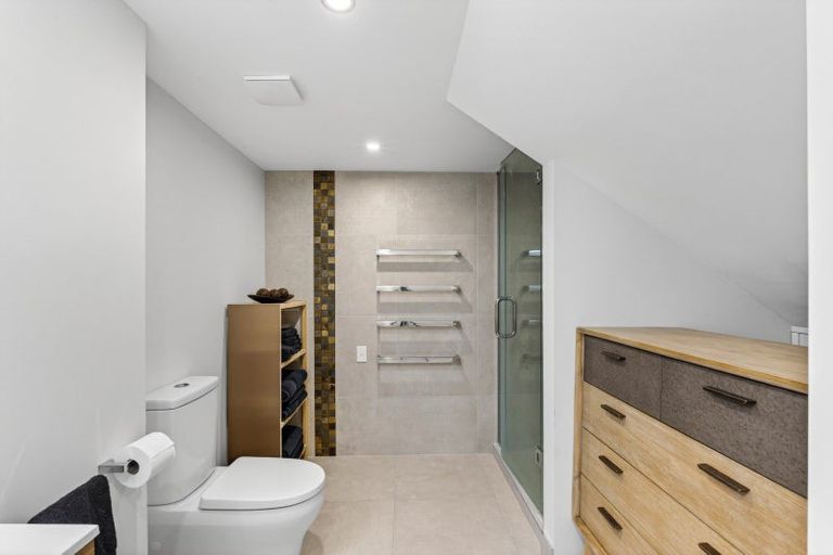 Photo of property in 15a Tainui Drive, Havelock North, 4130