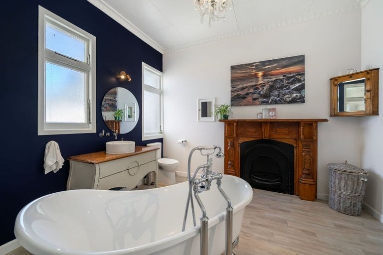 Photo of property in 24 Itchen Street, Oamaru, 9400