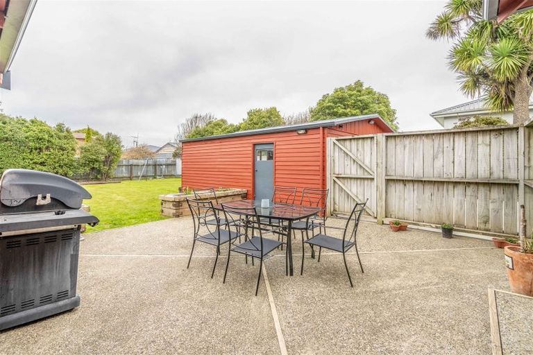Photo of property in 24 Banks Street, Richmond, Invercargill, 9810