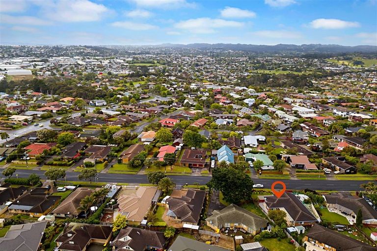 Photo of property in 141 Sturges Road, Henderson, Auckland, 0612