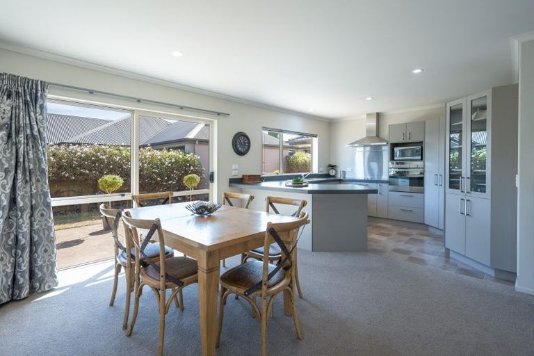 Photo of property in 1 Woodstock Place, Stoke, Nelson, 7011