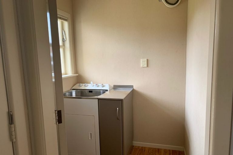 Photo of property in 23 Essex Street, Levin, 5510