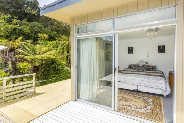 Photo of property in 81 Kamahi Street, Stokes Valley, Lower Hutt, 5019