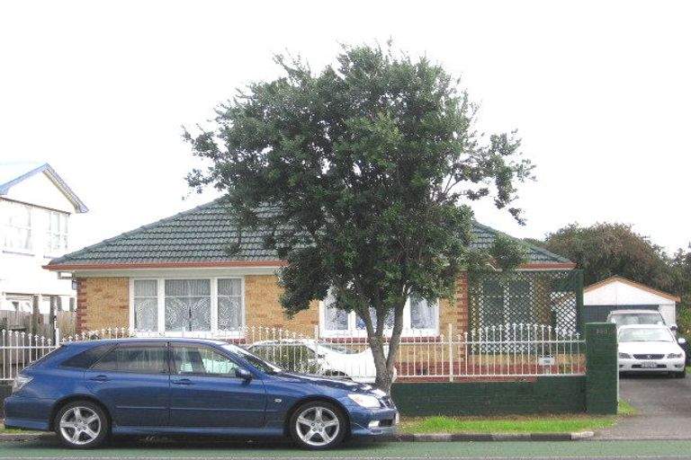 Photo of property in 783 Great South Road, Papatoetoe, Auckland, 2025