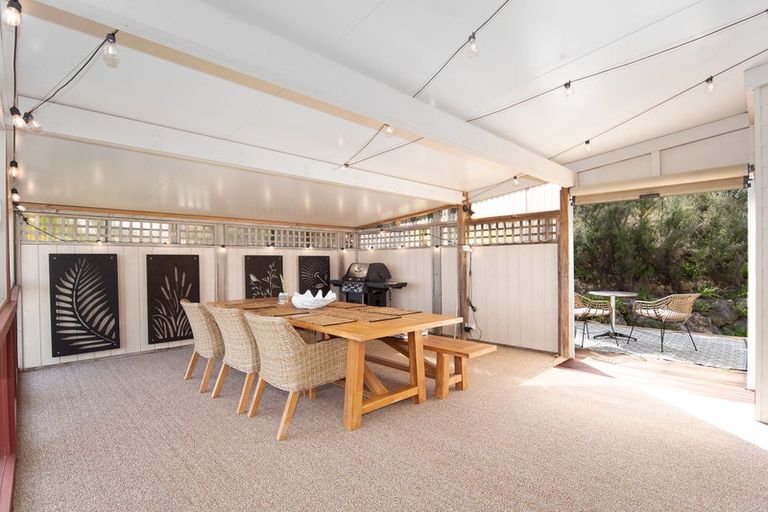 Photo of property in 9 Toi Track, Russell, 0272