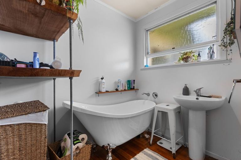 Photo of property in 39 Harris Street, Te Puke, 3119