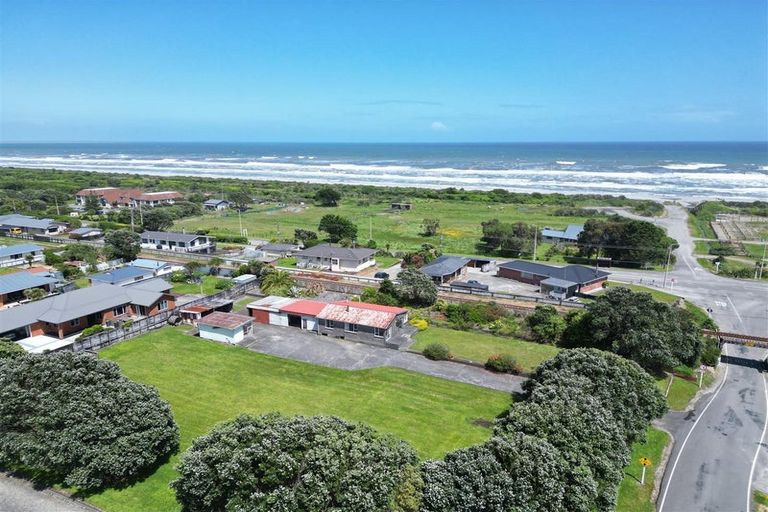 Photo of property in 2 Clough Road, Paroa, Greymouth, 7805