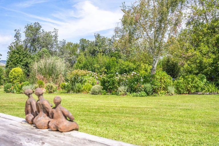 Photo of property in 22 Old Hautere Road, Hautere, Otaki, 5582