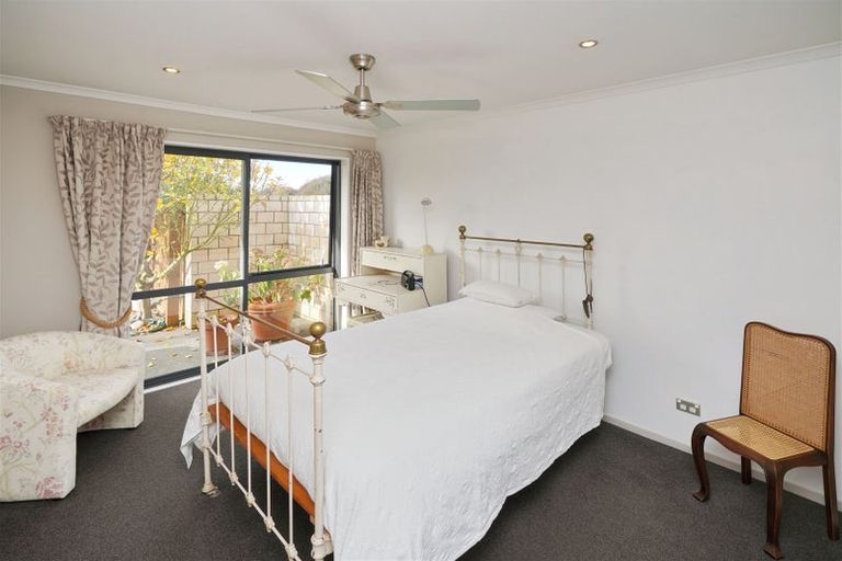 Photo of property in 24 Hakatere Road, Pegasus, 7612