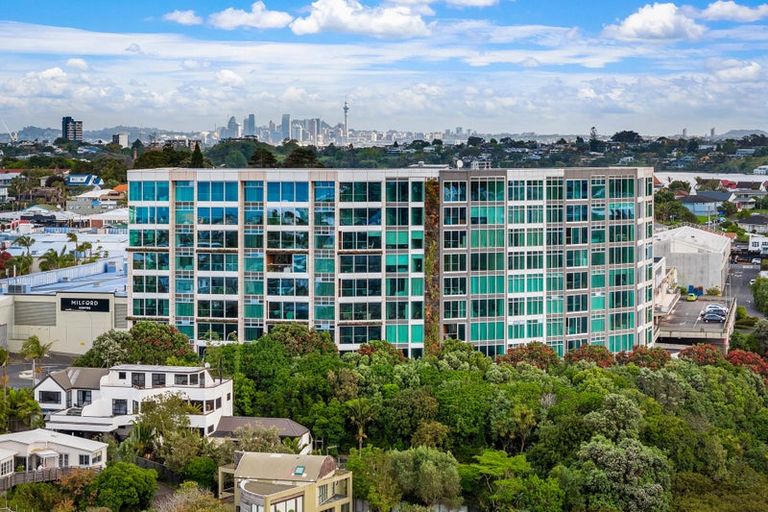 Photo of property in 301/20 Omana Road, Milford, Auckland, 0620