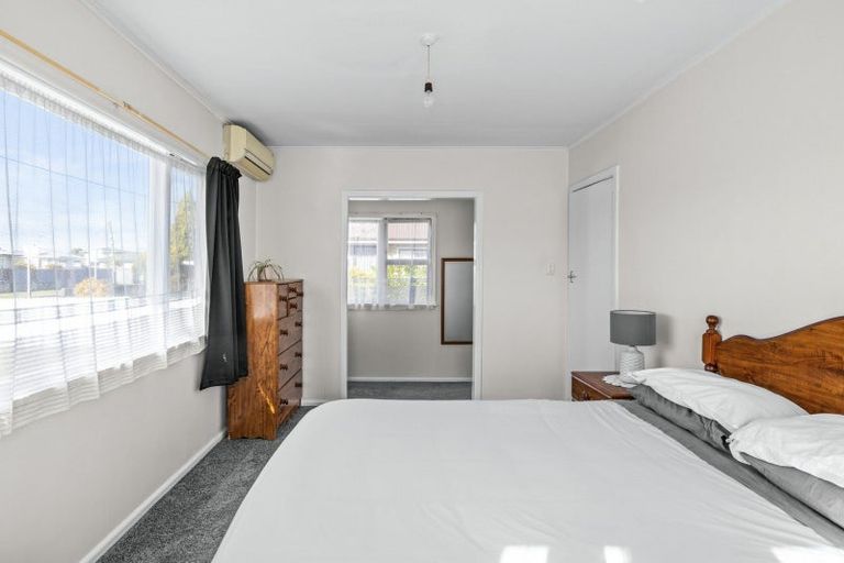 Photo of property in 71 Harold Holt Avenue, Onekawa, Napier, 4110
