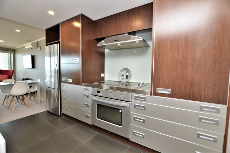 Photo of property in 15/225 Lake Terrace, Waipahihi, Taupo, 3330