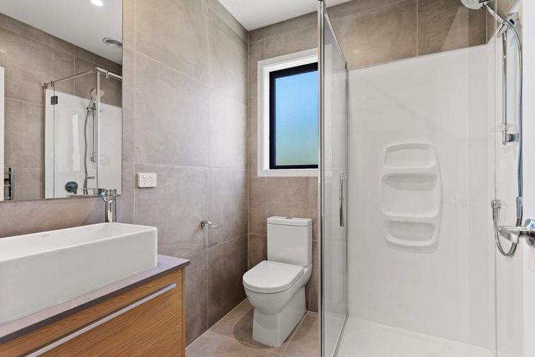 Photo of property in 32b Cadwil Drive, Beachlands, Auckland, 2018