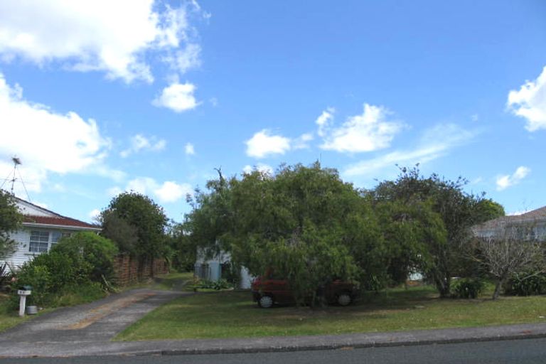 Photo of property in 89 Sycamore Drive, Sunnynook, Auckland, 0620