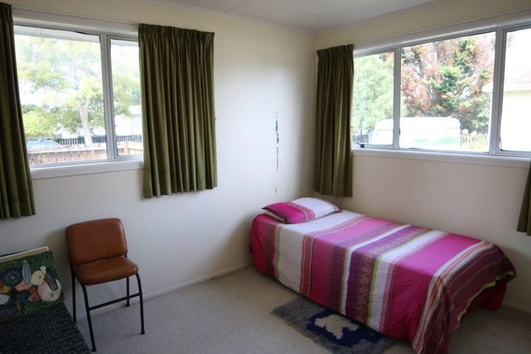 Photo of property in 8 Huia Street, Waiuku, 2123