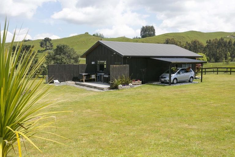 Photo of property in 5 Hitiri Road, Kinloch, Taupo, 3377