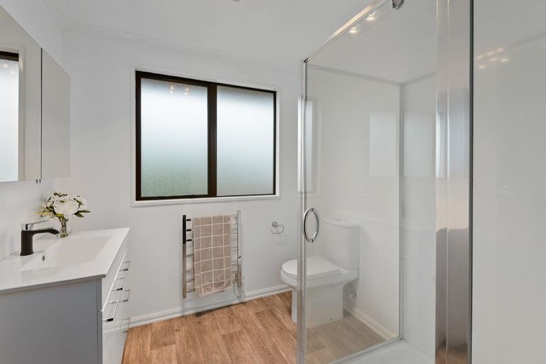 Photo of property in 41 Lowry Avenue, Redwood, Christchurch, 8051