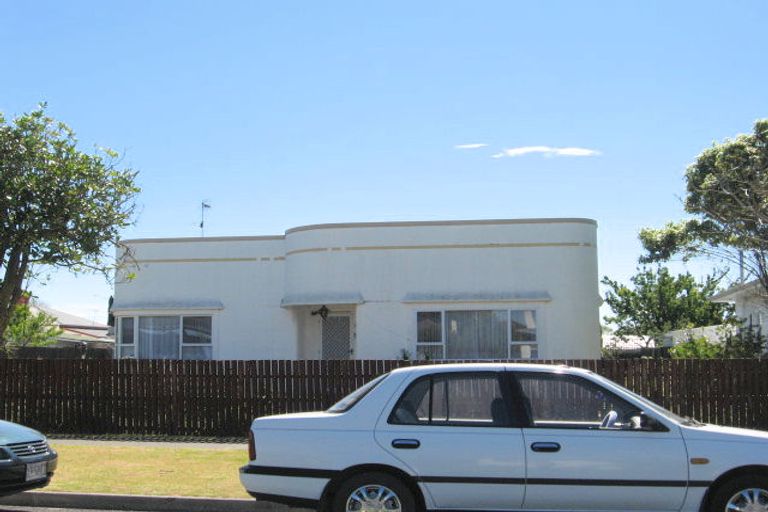 Photo of property in 4 Maki Street, Kaiti, Gisborne, 4010