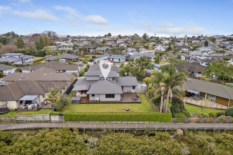 Photo of property in 19 Paradise Place, Matua, Tauranga, 3110