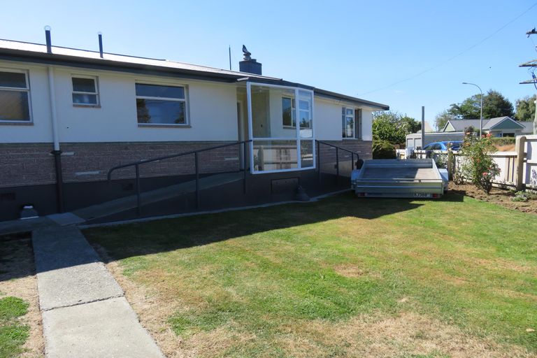 Photo of property in 10 George Street, Pleasant Point, 7903